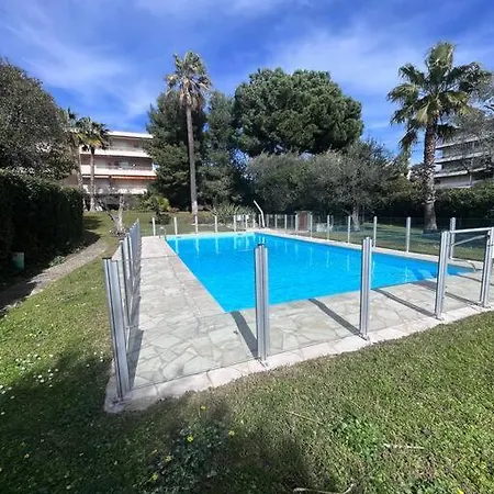 Lejlighed Climatise Avec Terrasse, Vue Jardin Et Piscine